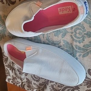 Keds Womans slip ons Tennis Shoes